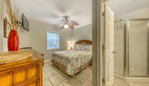 Two Bedroom Apartment 