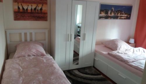 Twin Room with Private Bathroom