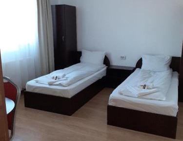 Standard Double or Twin Room with Shared Bathroom