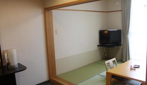 Room with Tatami Area - Non-Smoking