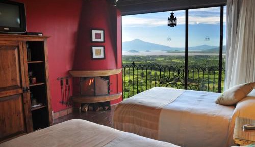 Twin Room with View