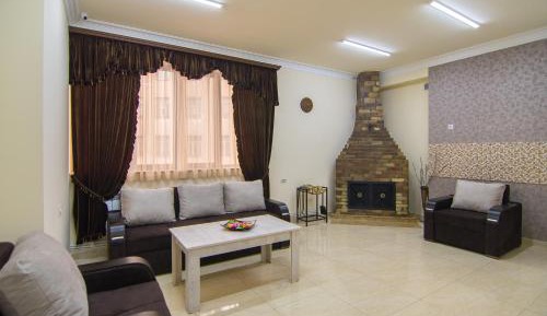 Quadruple Room with Private Bathroom
