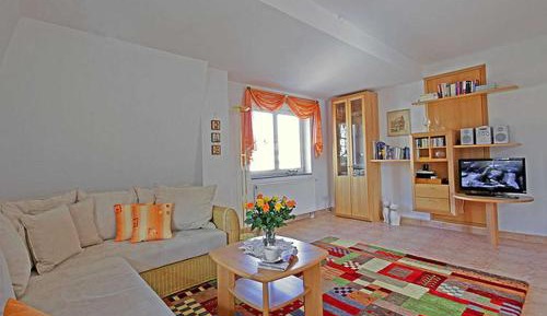 One-Bedroom Apartment with Balcony