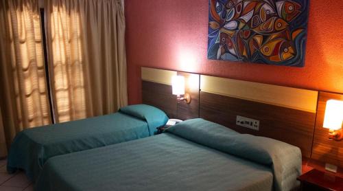 Triple Room with Sea View