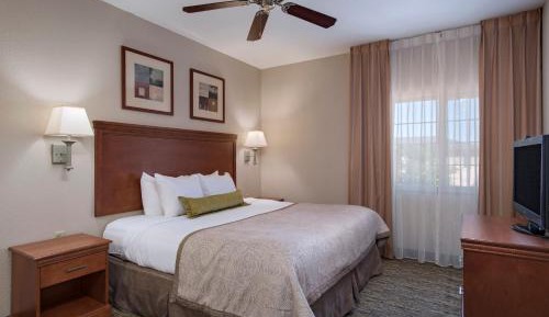 One-Bedroom Suite