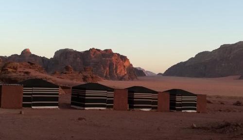 Single Room with Mountain View