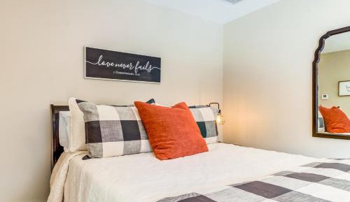 One-Bedroom House