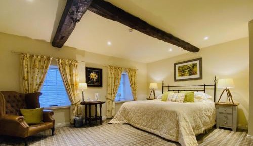 Superior King Room