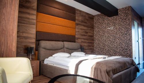 Double Room with Lake View