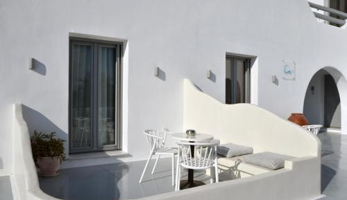 Suite with Garden View