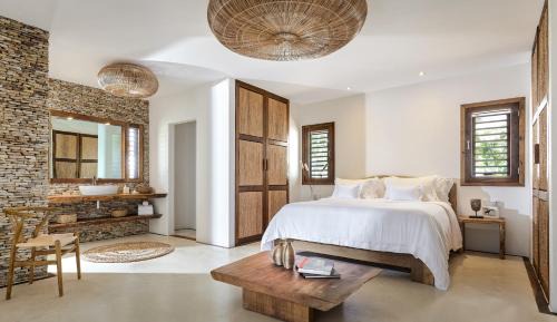 Suite with Balcony