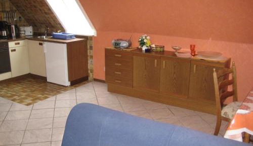 One-Bedroom Apartment with Balcony (4 Adults)