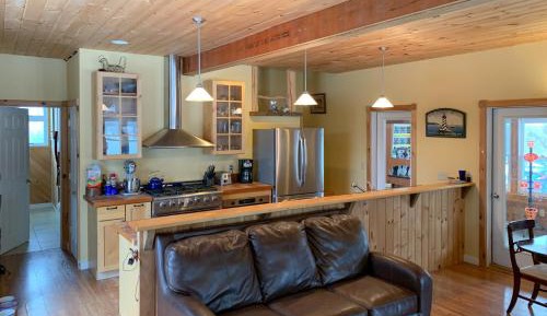 Four bedroom holiday home 