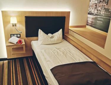 Single Room with Shower