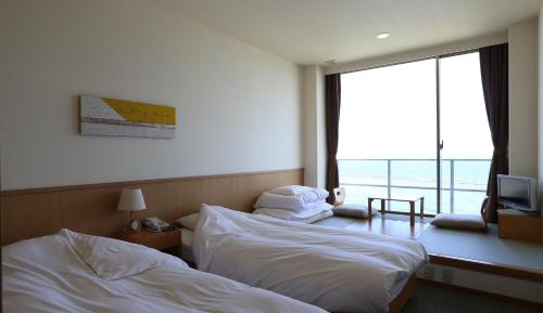 Triple Room with Sea View