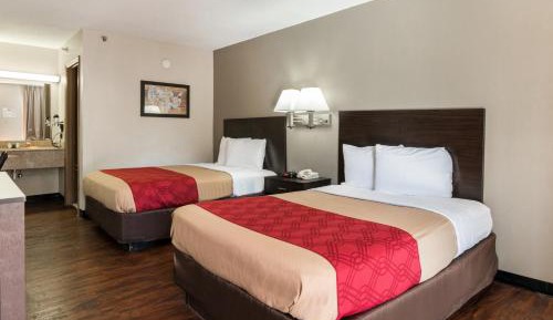 Double Room with Two Double Beds - Smoking