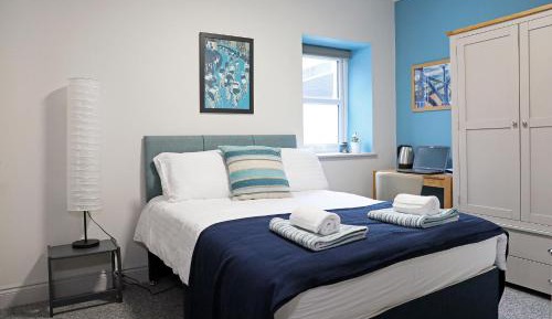 Deluxe Double Room with Shower