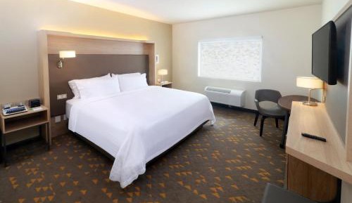 Standard King Room - Accessible