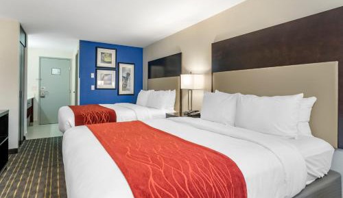 Queen Room with Two Queen Beds - Non-Smoking