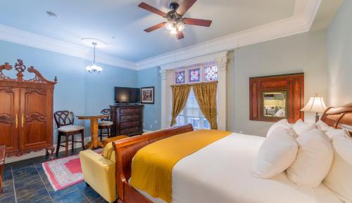 Executive Suite