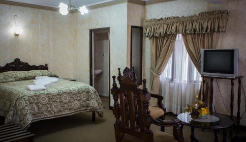 Double Room with Private Bathroom