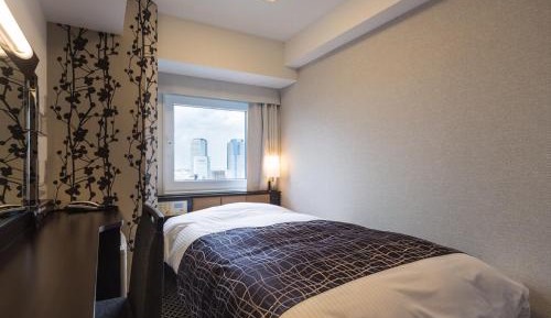 Single Room with City View - Upper Floor - Non-Smoking