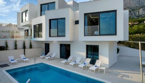 Villa with Private Pool
