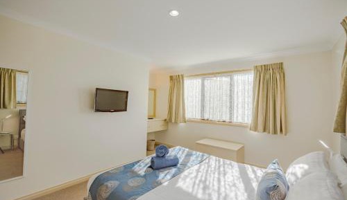 Deluxe Double Room (26)