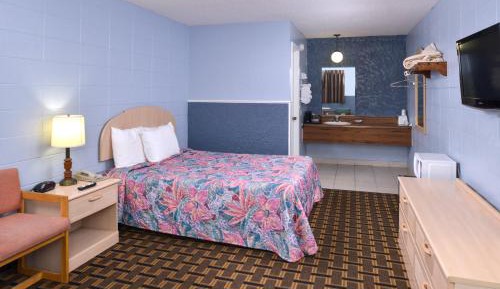 King Bed Jacuzzi Non-Smoking