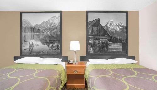 Deluxe Double Room with Two Double Beds - Non-Smoking
