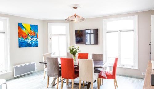 Two-Bedroom Apartment with kitchen