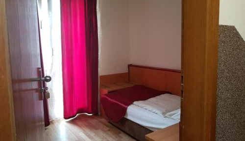Single Room with Terrace