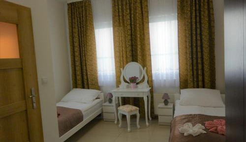 Double or Twin Room  with Television