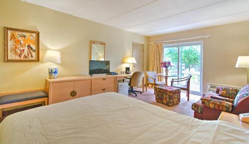 Queen Room