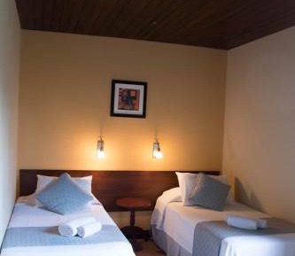 Family Room with Garden View