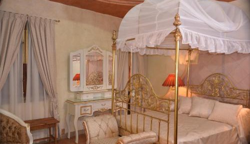Standard Double Suite