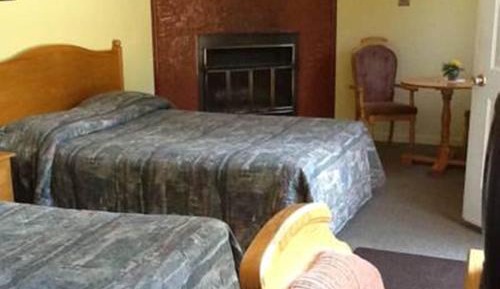 Superior Queen Room with Two Queen Beds
