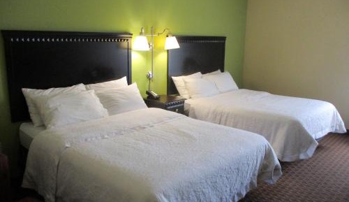 Queen Room with Two Queen Beds - Smoking