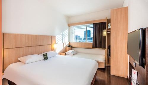 Standard Double Room with 1 Single Bed