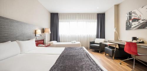  Double or Twin Room (2 Adult + 1 Children) 
