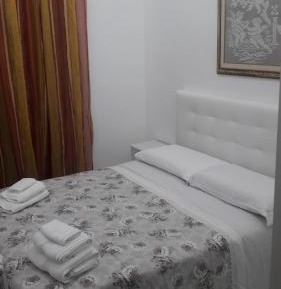 Double Room with Private External Bathroom