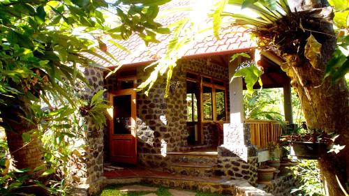 Double Room with Balcony and Sea View