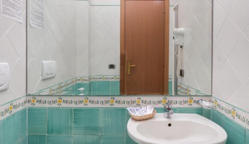 Economy Single Room