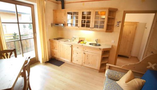 One-Bedroom Apartment with Balcony