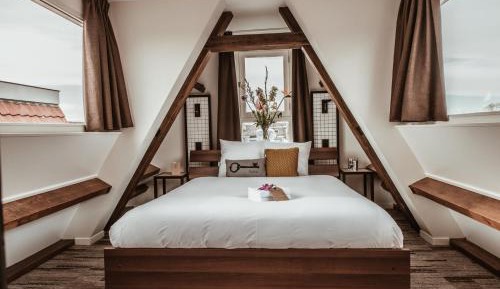 Large Double Room Attic