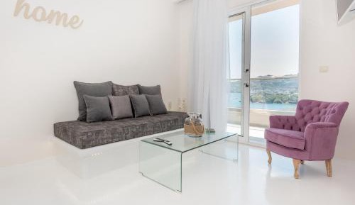 Deluxe Suite with Sea View