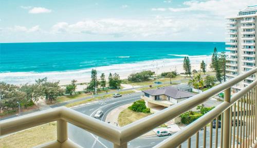 One Bedroom Ocean View Apartment