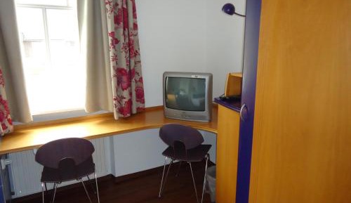 Basic Double Room with External Bathroom