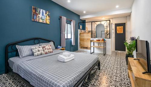 Queen Room
