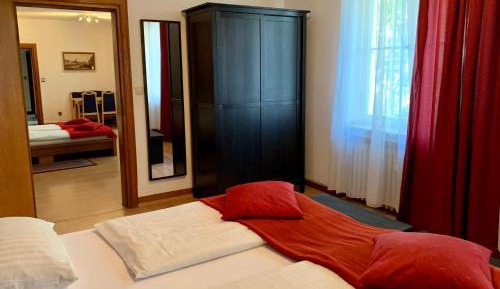 Economy Apartment - 3 rooms No Rhine River View